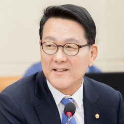 더불어민주당 신창현 의원 (사진출처=신창현 의원 공식 SNS)
